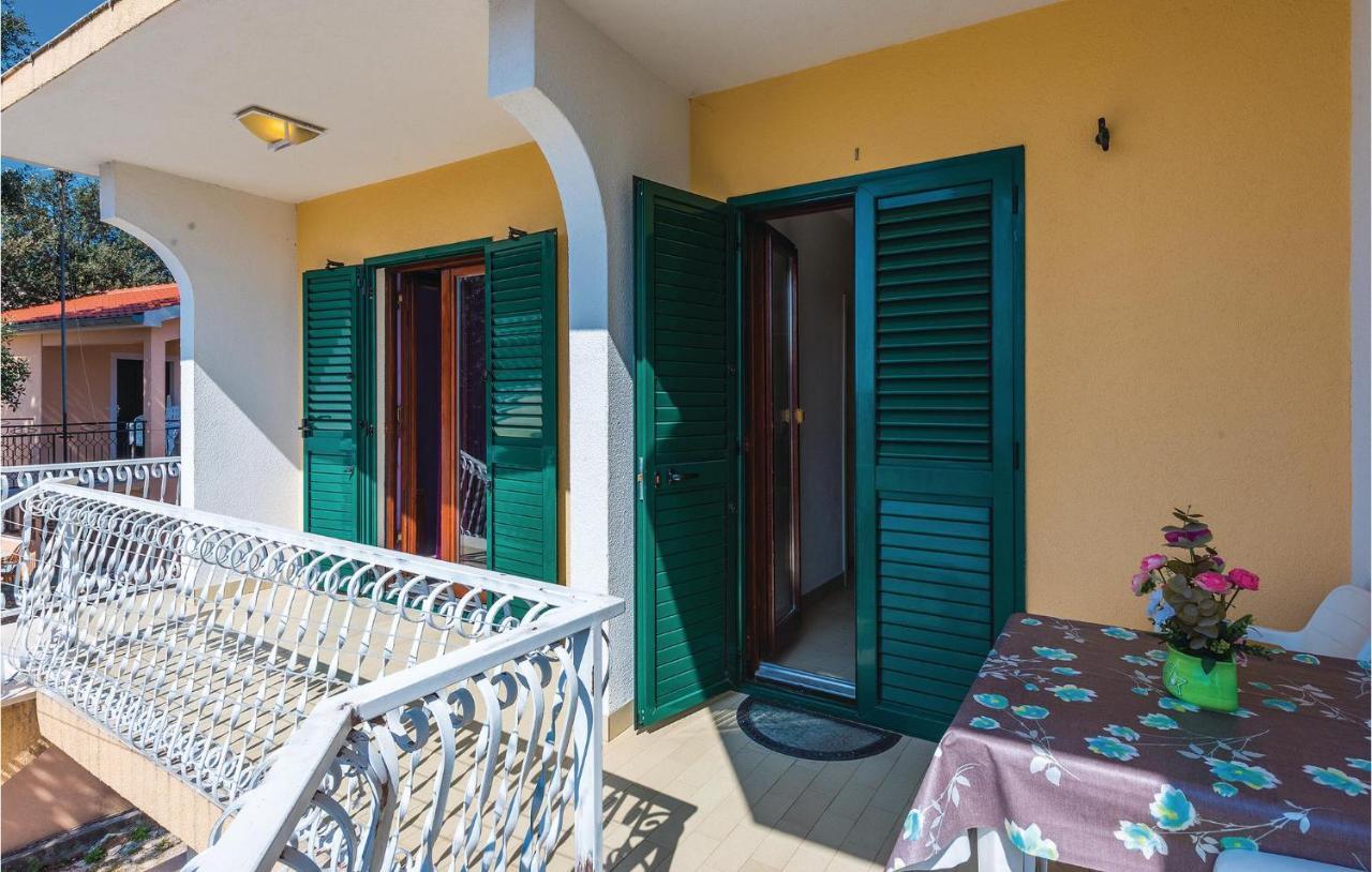 Beautiful Apartment In Rogoznica With Wifi Ngoại thất bức ảnh